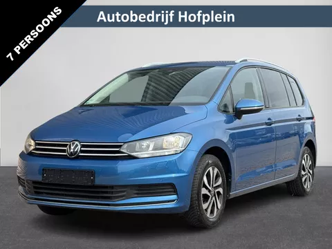 Volkswagen Touran 1.5 TSI Active 7 Persoons | &euro; 1.000 INRUILPREMIE | Climate Control | Virtual Cockpit | Cruise Control | Navigatie | Apple Carplay/Android Auto | Stoelverwarming | Dodehoek detectie | ( Vestiging - Vianen Tel: 0347-371248 )