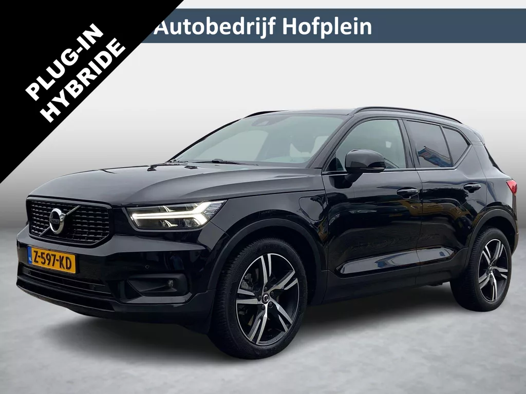 Volvo XC40 1.5 T5 Recharge R-Design | Navigatie | Alcantara | Camera | Airco-Ecc | Klep elektr. | 19 inch LM-Velgen ( Vestiging - Vianen Tel: 0347-371248 )